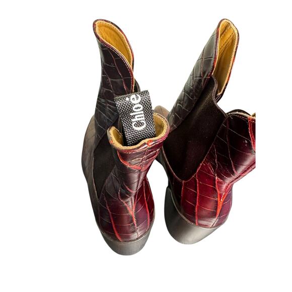 Chloe Wave Croc-Embossed Leather Chelsea Boots in Brown Size 40 - Picture 7 of 12